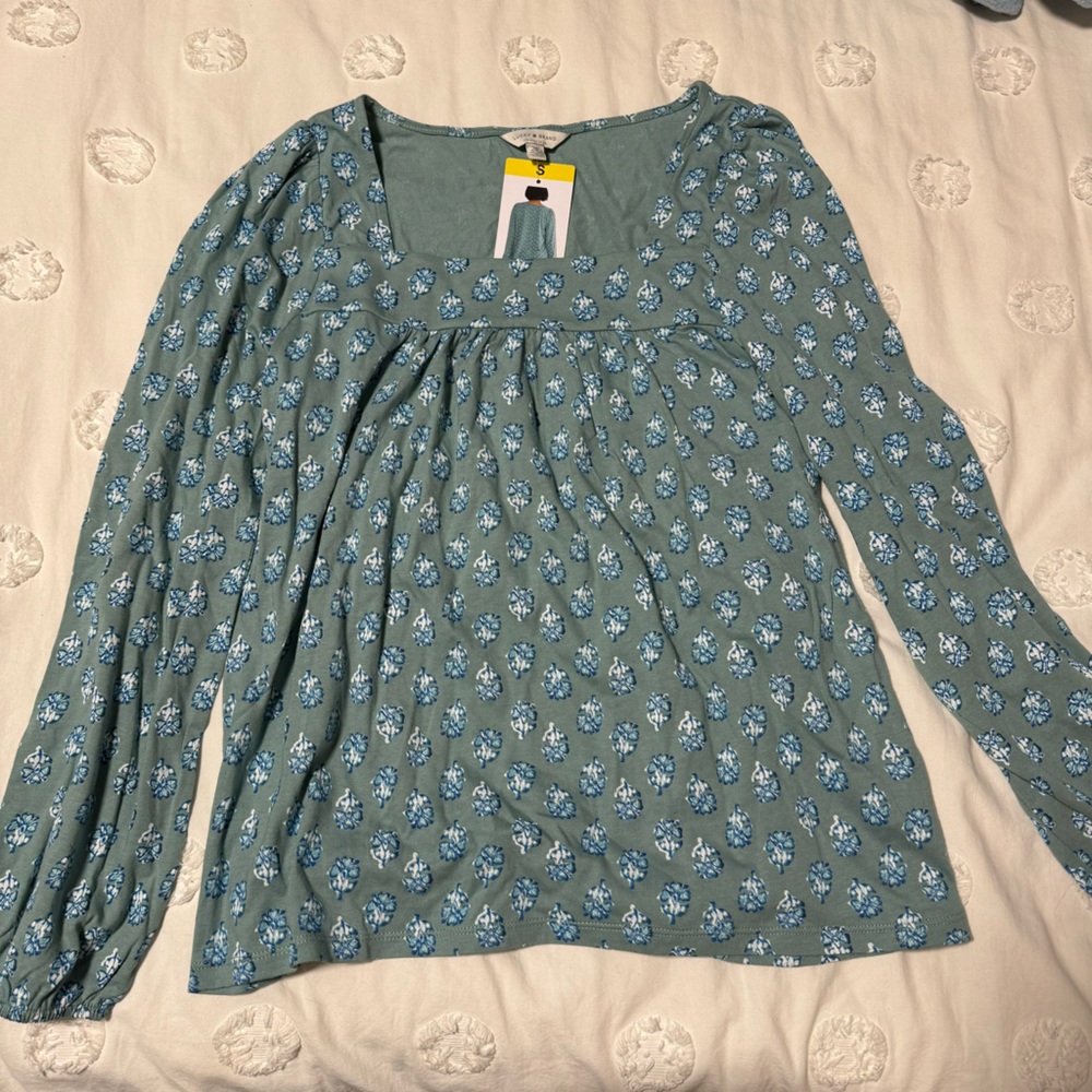 NWT Lucky Brand Printed Longsleeve Top - Size Small